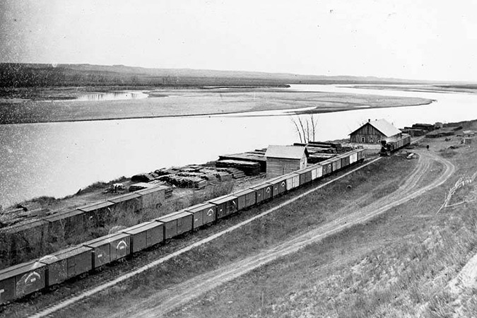 Missouri River terminus of the Northern Pacific near Bismarck, Dakota territory, 1879.  Missouri River terminus of the Northern Pacific near Bismarck, Dakota territory, 1879.