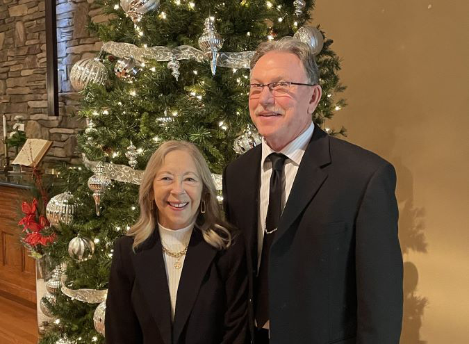 Laurie and Dale Dannewitz  Laurie and Dale Dannewitz