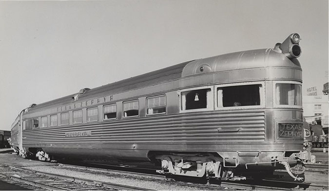 “Silver Flash” passenger railcar that was part of the Texas Zephyr, a streamliner train operated by FW&D and the Colorado & Southern Railway (C&S). Photo credit: DeGolyer Library, Southern Methodist University “Silver Flash” passenger railcar that was part of the Texas Zephyr, a streamliner train operated by FW&D and the Colorado & Southern Railway (C&S). Photo credit: DeGolyer Library, Southern Methodist University
