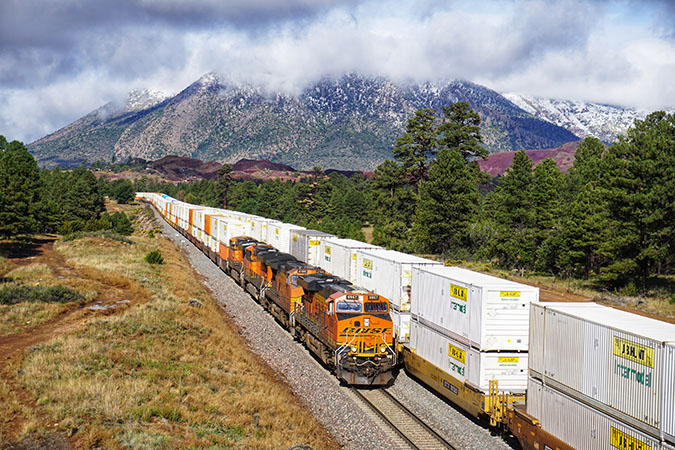 Intermodal train carrying J.B. Hunt containers near Flagstaff  Intermodal train carrying J.B. Hunt containers near Flagstaff