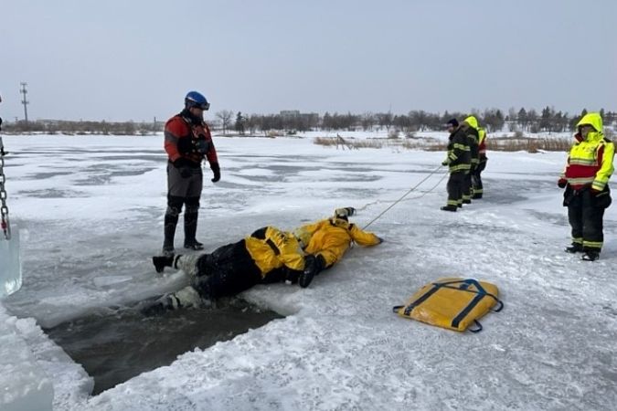 BNSF and first responders in Williston, North Dakota. BNSF and first responders in Williston, North Dakota.
