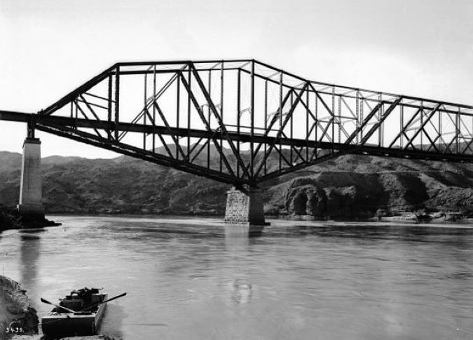 ATSF bridge over the Colorado River at Topock, Arizona. ATSF bridge over the Colorado River at Topock, Arizona.