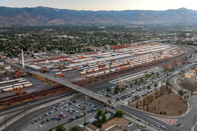 Aerial view of BNSF’s San Bernardino Intermodal Facility  Aerial view of BNSF’s San Bernardino Intermodal Facility