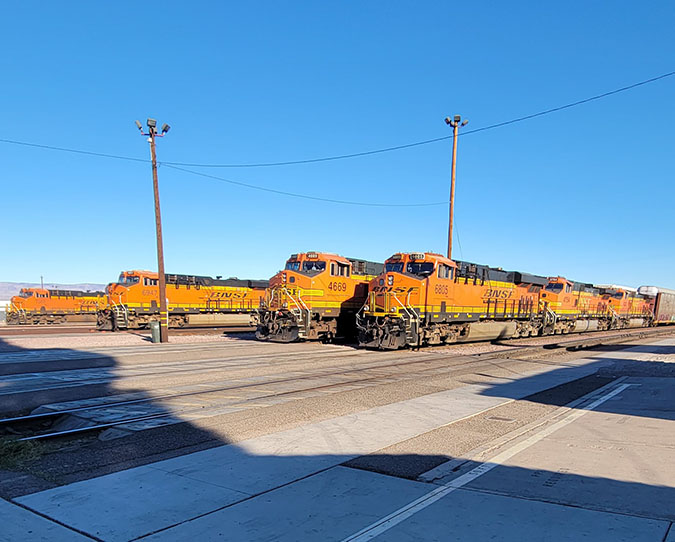 Taravella took photos of BNSF locomotives at the Needles yard. Taravella took photos of BNSF locomotives at the Needles yard.