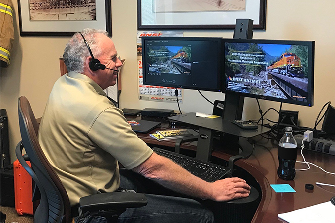 Pat Brady, BNSF’s General Director, Hazardous Materials Safety, hosts a webinar with first responders. Pat Brady, BNSF’s General Director, Hazardous Materials Safety, hosts a webinar with first responders.