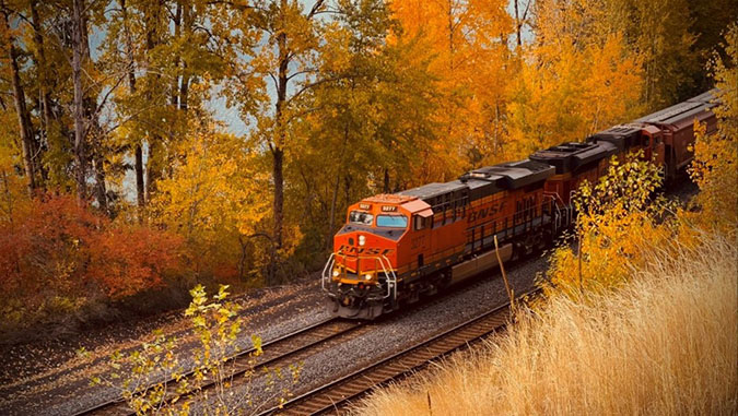 Alexander’s photo that won BNSF Traintober  Alexander’s photo that won BNSF Traintober